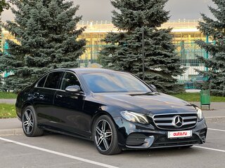 2020 Mercedes-Benz E-Класс 200 V (W213, S213, C238), чёрный, 3290000 рублей, вид 3