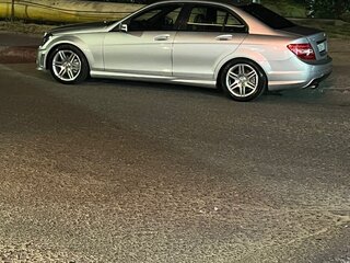 2010 Mercedes-Benz C-Класс 200 III (W204), серебристый, 950000 рублей, вид 5