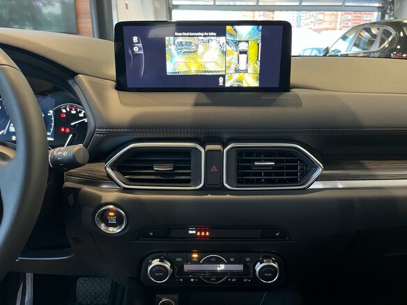 2025 Mazda CX-5 II Рестайлинг, чёрный, 4250000 рублей - вид 8