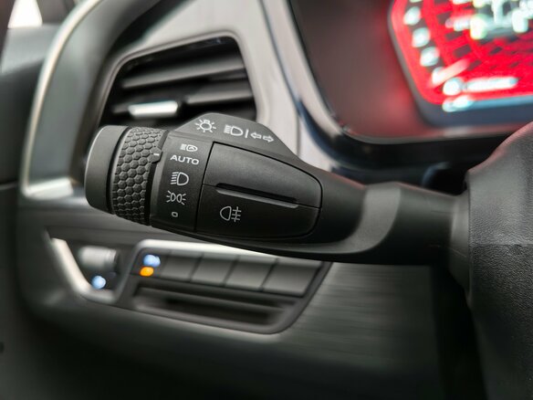 2022 Geely Tugella I, красный, 2555000 рублей - вид 13