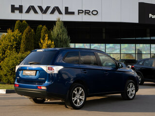 2013 Mitsubishi Outlander III, синий, 1048000 рублей, вид 4