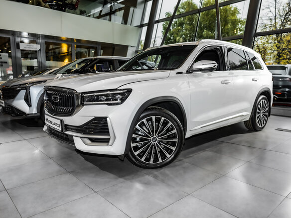 2026 Geely Monjaro I Рестайлинг, белый, 4954990 рублей