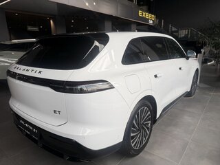 2025 Exeed Exlantix ET, белый, 6990000 рублей, вид 5