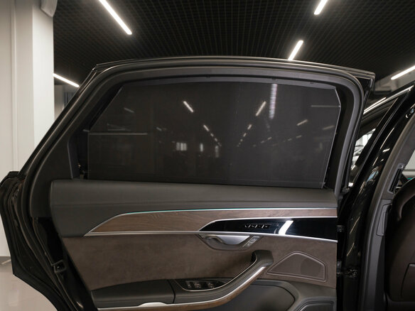 2018 Audi A8 Long 55 TFSI IV (D5), чёрный - вид 20
