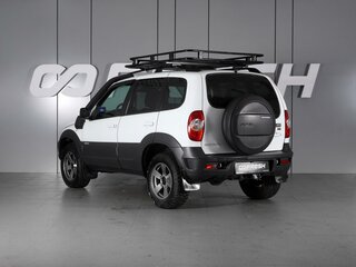 2017 Chevrolet Niva I Рестайлинг, белый, 1125000 рублей, вид 2