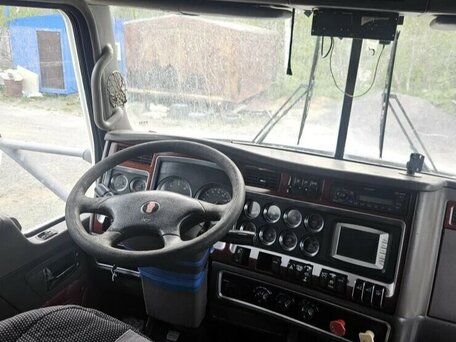 2007 Kenworth T660, белый, 1990000 рублей, вид 5