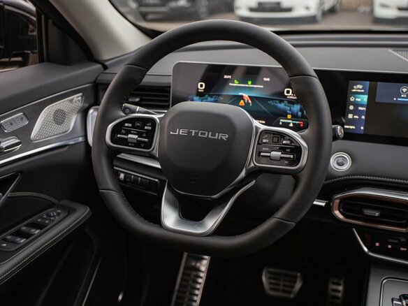 2026 Jetour X70+ I Рестайлинг, чёрный, 3099000 рублей - вид 7