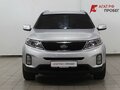 2017 Kia Sorento II Рестайлинг, серебристый, 2075000 рублей - вид 1