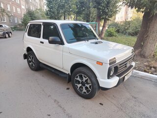 2024 Lada (ВАЗ) Niva Legend I, белый, 850000 рублей, вид 3