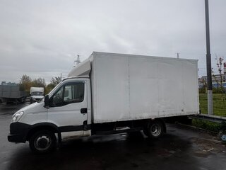 2012 Iveco Daily, белый, 2000000 рублей, вид 2