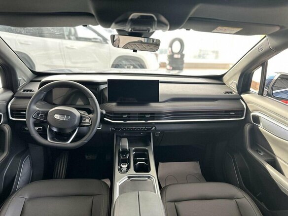 2026 Geely Okavango I Рестайлинг, синий, 4085990 рублей - вид 4