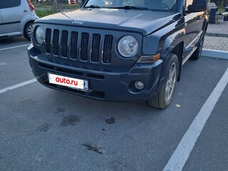 2007 Jeep Liberty (Patriot), серый, 870000 рублей, вид 2