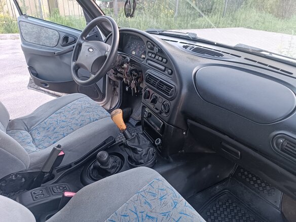 2003 Chevrolet Niva I, серебристый, 315000 рублей - вид 8