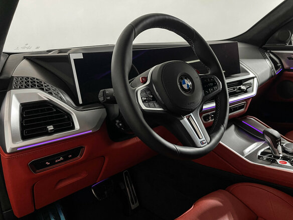 2026 BMW XM 50e, серый, 19650000 рублей - вид 10