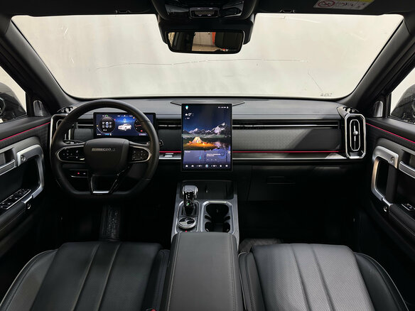 2024 Jaecoo J7 I, чёрный, 2550000 рублей - вид 8