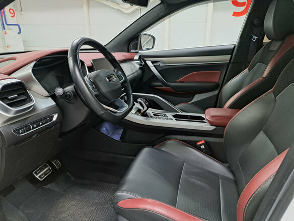 2021 Geely Coolray I, белый, 1570000 рублей - вид 15