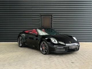 2022 Porsche 911 Carrera S VIII (992), чёрный, 15490000 рублей, вид 4