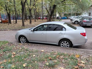 2012 Chevrolet Epica V250 Рестайлинг, серебристый, 650000 рублей, вид 4