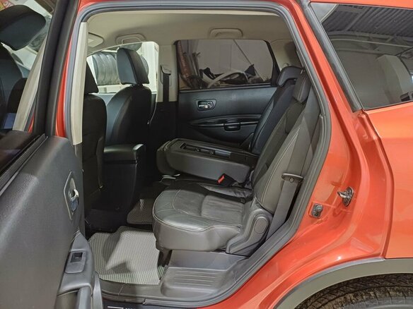 2008 Nissan Qashqai+2 I, красный - вид 25