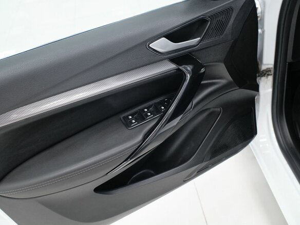 2024 Lada (ВАЗ) Vesta SW I Рестайлинг (NG), белый - вид 18