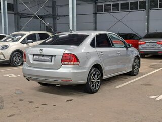 2018 Volkswagen Polo V Рестайлинг, серебристый, 795000 рублей, вид 5