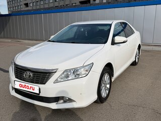 2014 Toyota Camry VII (XV50), белый, 1400000 рублей, вид 1