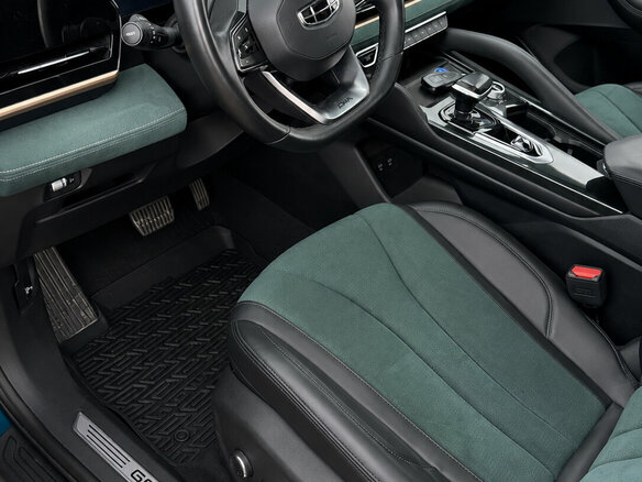 2023 Geely Monjaro I, синий, 2900000 рублей - вид 9