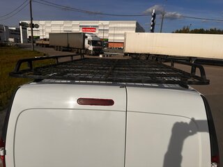 2011 Renault Kangoo II, белый, 520000 рублей, вид 3