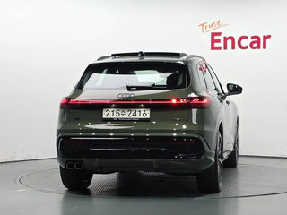 2025 Audi Q5 40 TDI III (GU), зелёный, 7117000 рублей, вид 4