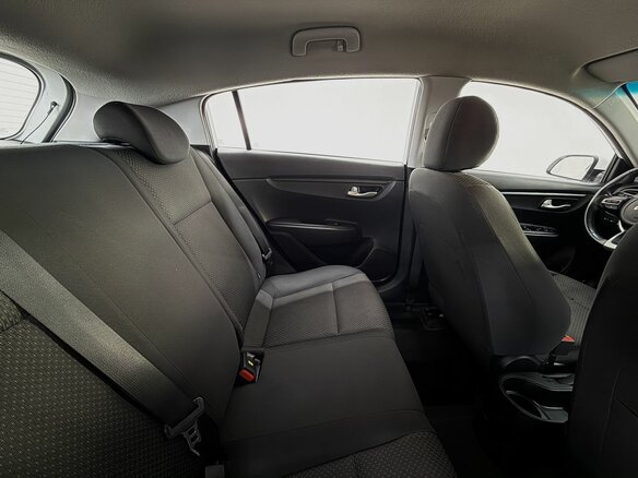 2022 Kia Rio X IV Рестайлинг, белый, 1490000 рублей - вид 10