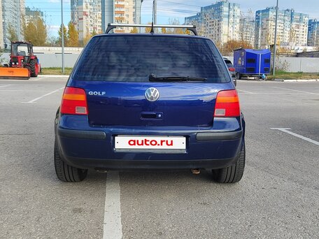 2003 Volkswagen Golf IV, синий, 350000 рублей, вид 3