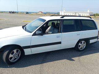 1991 Opel Omega A, белый, 125000 рублей, вид 4