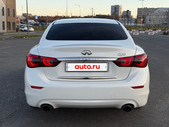 2016 Infiniti Q50 I, белый, 2530000 рублей - вид 5