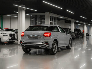 2026 Audi Q2 L 35 TFSI I Рестайлинг, серый, 3700000 рублей, вид 5