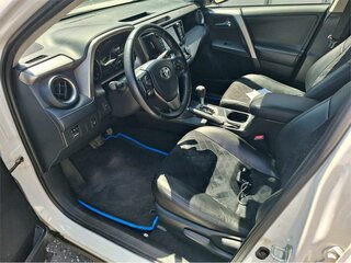 2018 Toyota RAV4 IV (XA40) Рестайлинг, белый, 2125000 рублей, вид 3