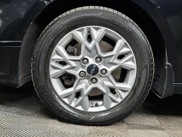 2021 Kia Ceed III Рестайлинг, чёрный, 1879000 рублей - вид 7