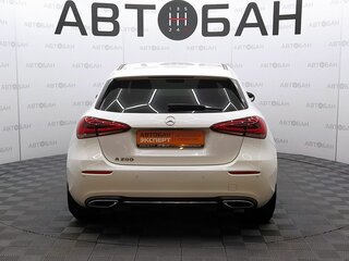 2019 Mercedes-Benz A-Класс 200 IV (W177), белый, 2349000 рублей, вид 5