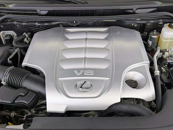 2020 Lexus LX 570 III Рестайлинг 2, белый, 10900000 рублей - вид 8