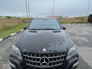 2011 Mercedes-Benz M-Класс 350 II (W164) Рестайлинг, чёрный, 1370000 рублей, вид 1