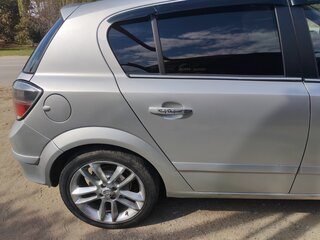 2007 Opel Astra H Рестайлинг, серебристый, 360000 рублей, вид 5