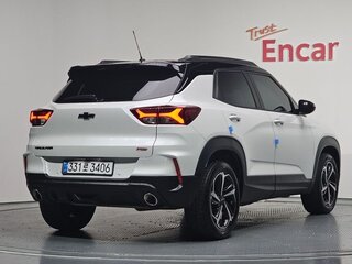 2023 Chevrolet TrailBlazer III, белый, 1490000 рублей, вид 3