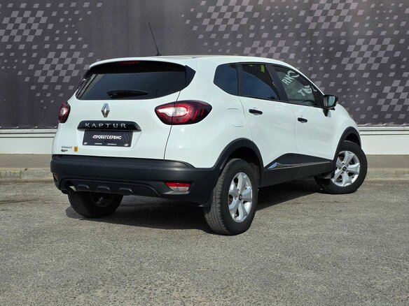2018 Renault Kaptur I, белый, 1430000 рублей - вид 1