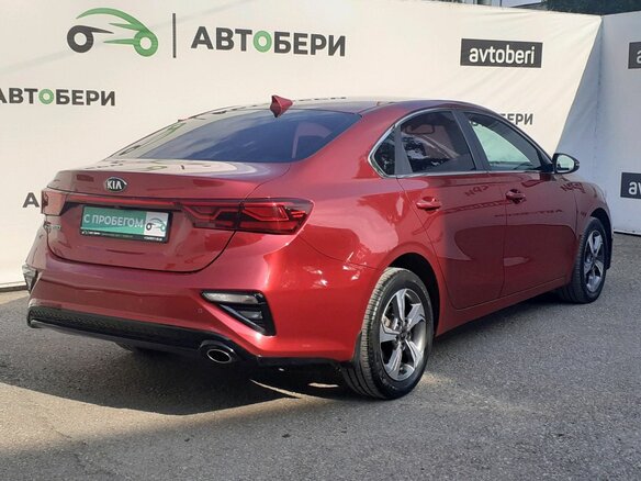 2019 Kia Cerato IV, красный, 1730700 рублей - вид 4
