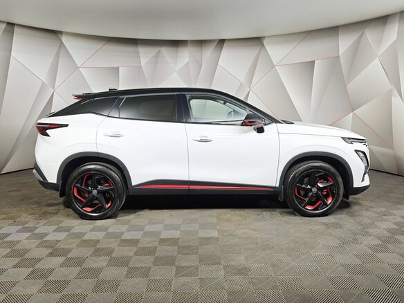 2023 Omoda C5 I, белый, 1795000 рублей - вид 5
