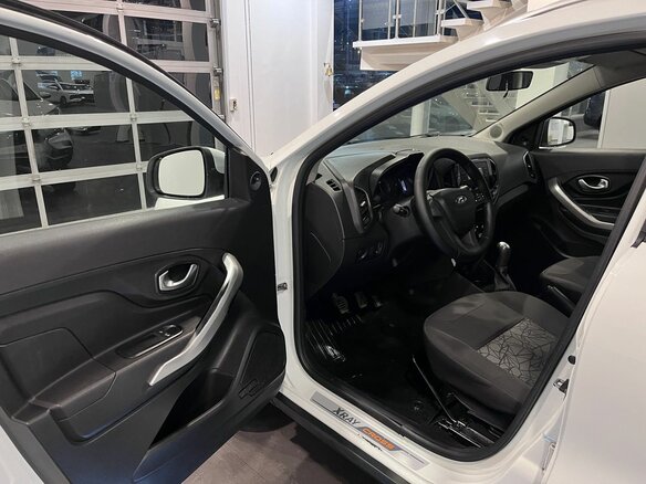 2019 Lada (ВАЗ) XRAY Cross I, белый, 1025000 рублей - вид 20