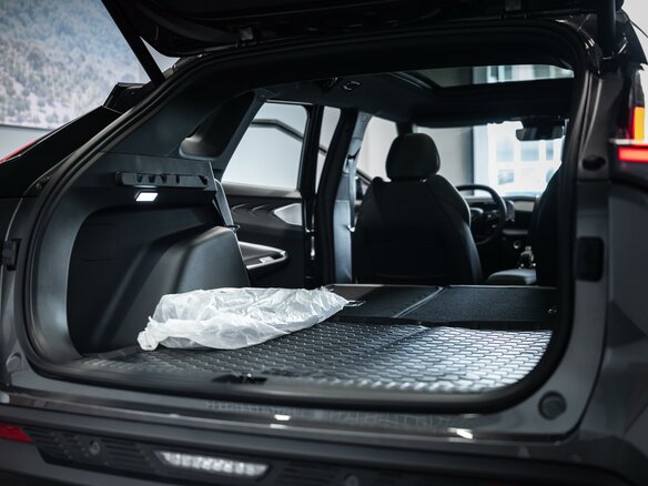 2026 Geely Cityray, серый, 3259990 рублей - вид 30
