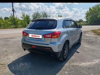 2011 Mitsubishi ASX I, серебристый, 950000 рублей, вид 4