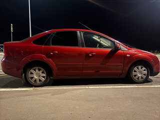 2006 Ford Focus II, красный, 270000 рублей, вид 2