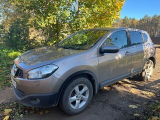 2013 Nissan Qashqai I Рестайлинг, коричневый, 1200000 рублей, вид 1
