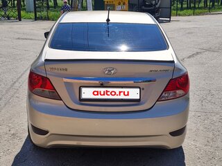 2012 Hyundai Solaris I, серый, 635000 рублей, вид 3
